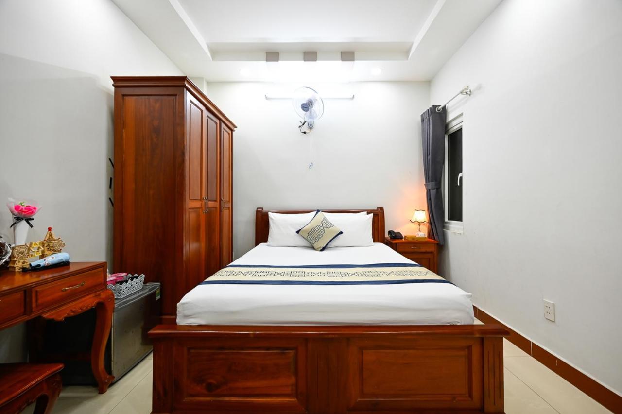 Sky Star Hotel โฮจิมินห์ซิตี้ ภายนอก รูปภาพ